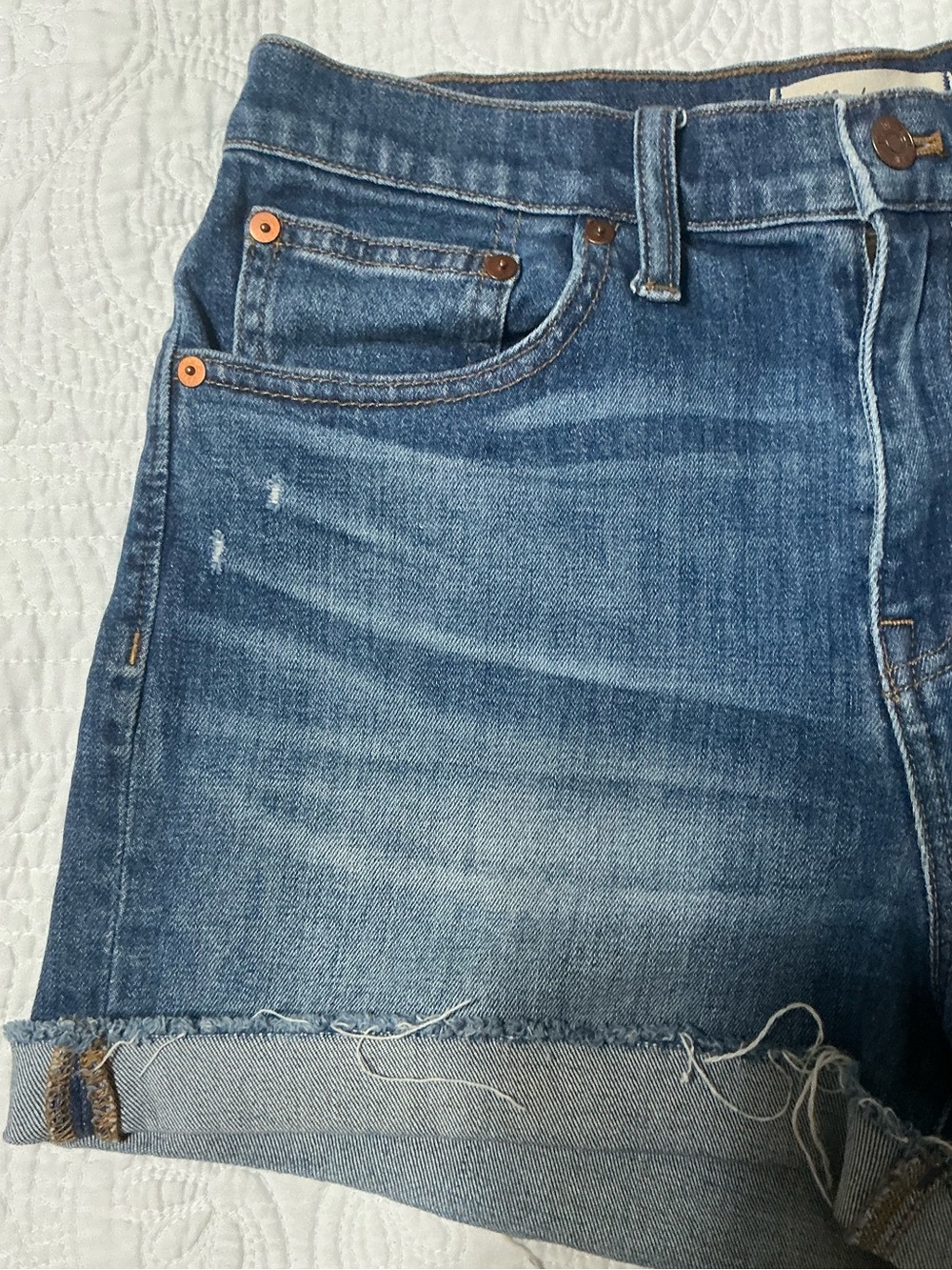 Madewell Dark Indigo Rolled Hem Denim Shorts Size 28 - Picture 3 of 13